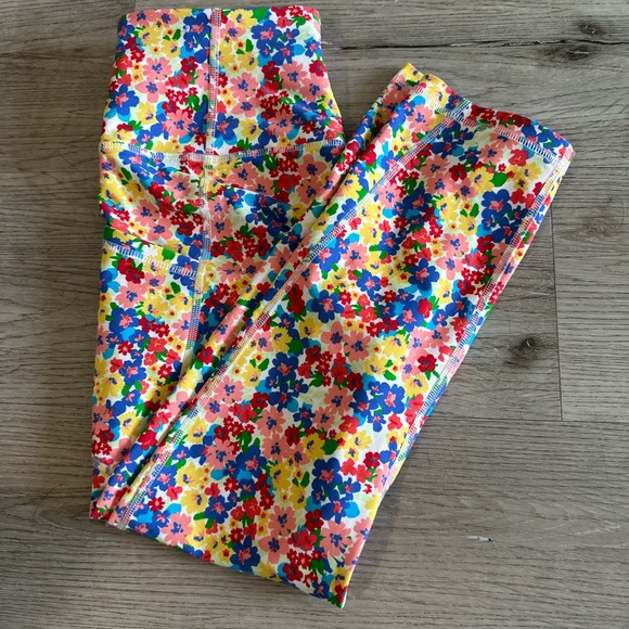 Old Navy Pants - Old Navy Colorful Floral Powersoft High Waisted Leggings
